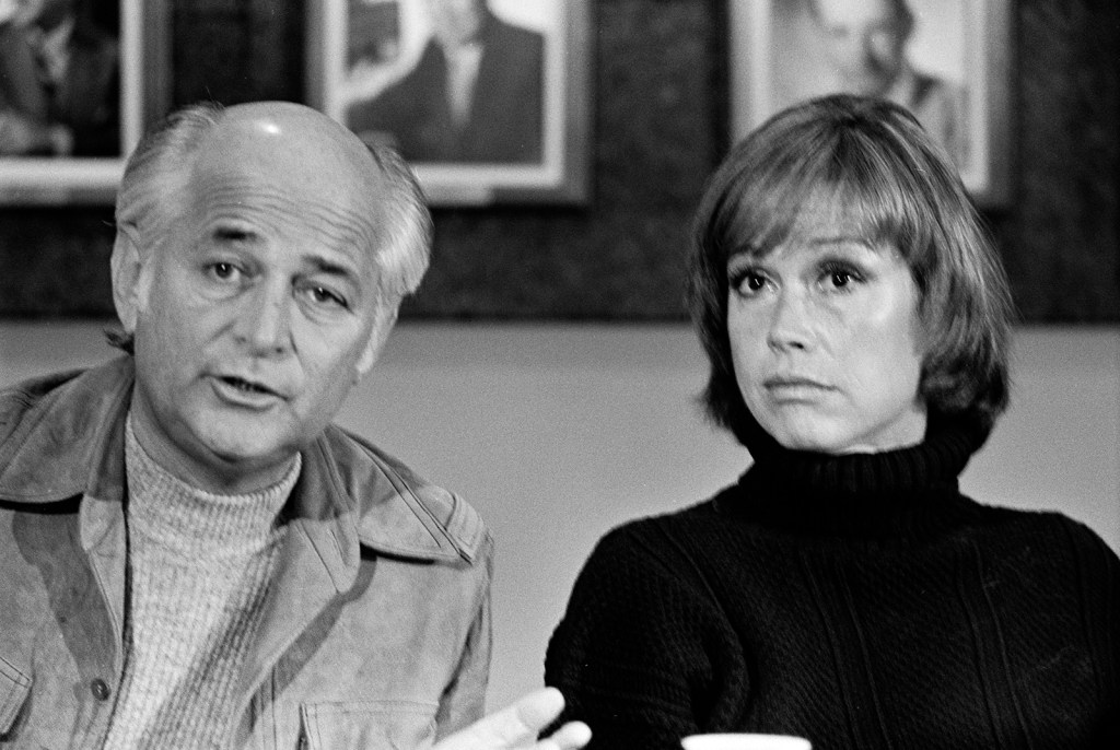 Norman Lear and Mary Tyler Moore