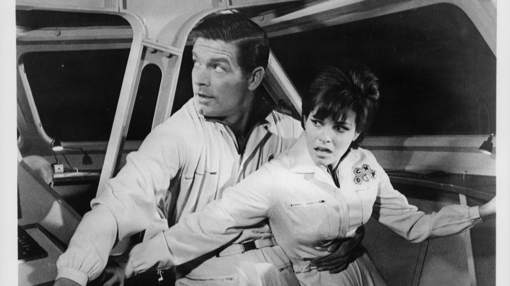 Stephen Boyd and Raquel Welch, Fantastic Voyage, 1966