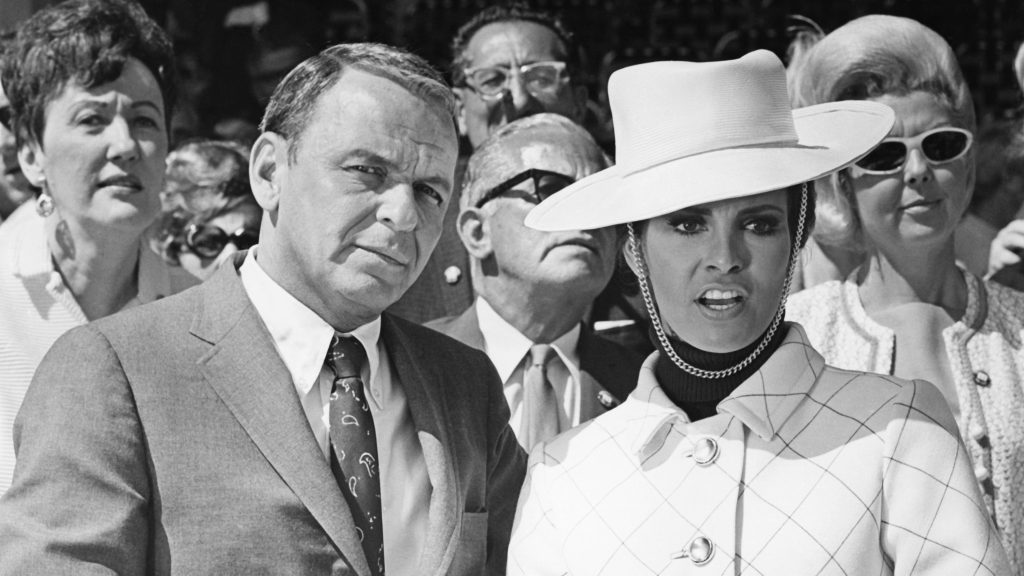 Frank Sinatra and Raquel Welch, Lady In Cement, 1968