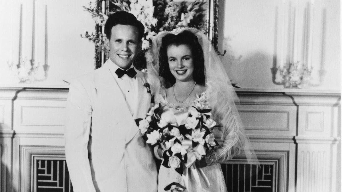 Marilyn Monroe and James Dougherty wedding portrait, 1942