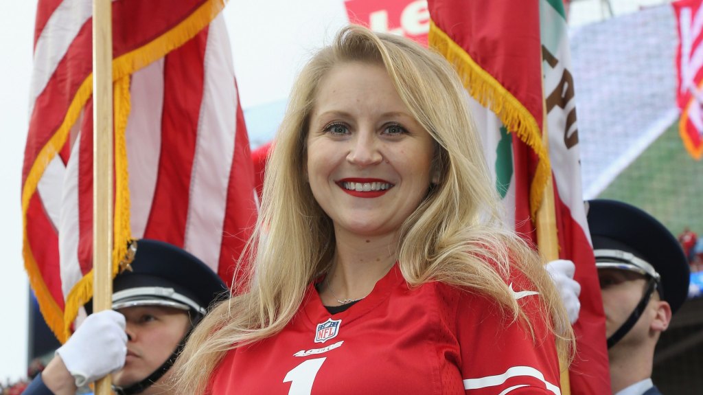 Lindsay Ridgeway in 2016 in the Boy Meets World cast