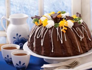 Chocolate-Glazed Orange Bundt Cake Recipe