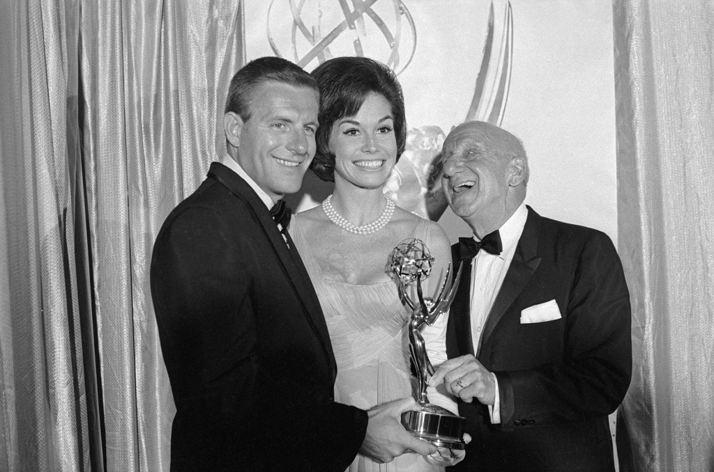 Jerry Van Dyke, Mary Tyler Moore and Jimmy Durane