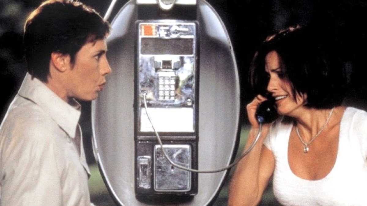 Laurie Metcalf movies and TV shows: Scream 2, 1997