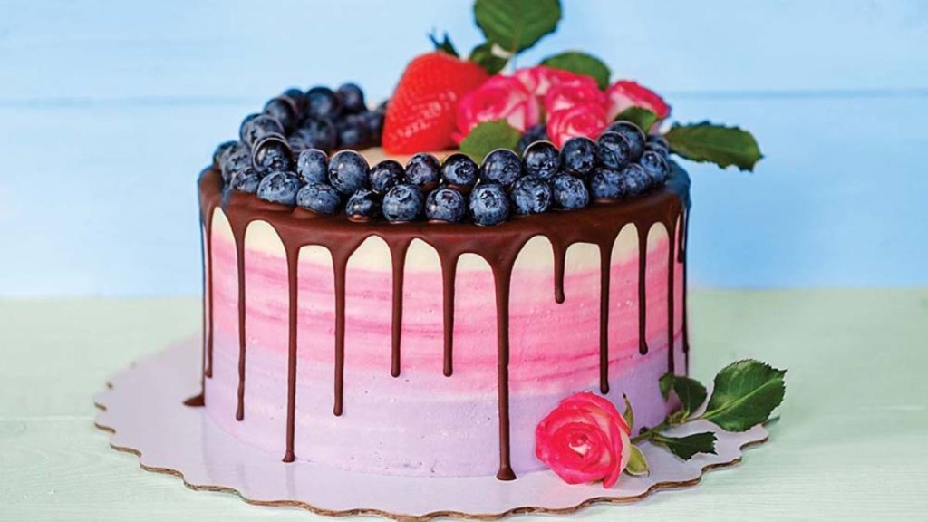 Galentines day ideas: cake