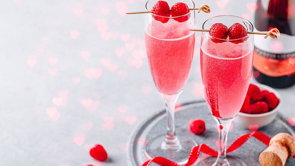 Galentines day ideas: drinks