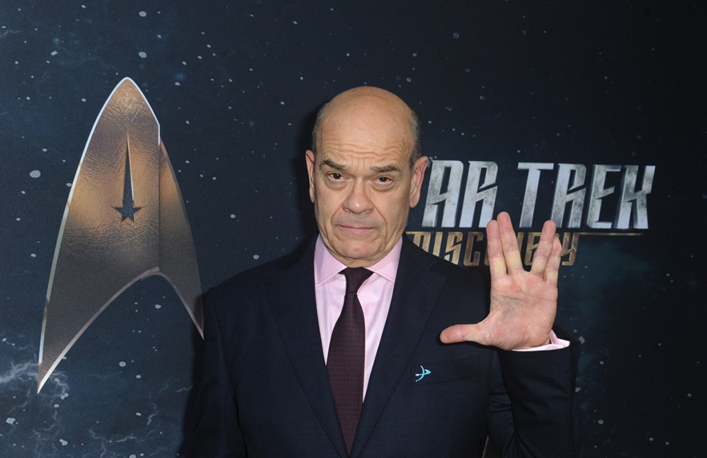 Robert Picardo attends a Star Trek premiere in 2017