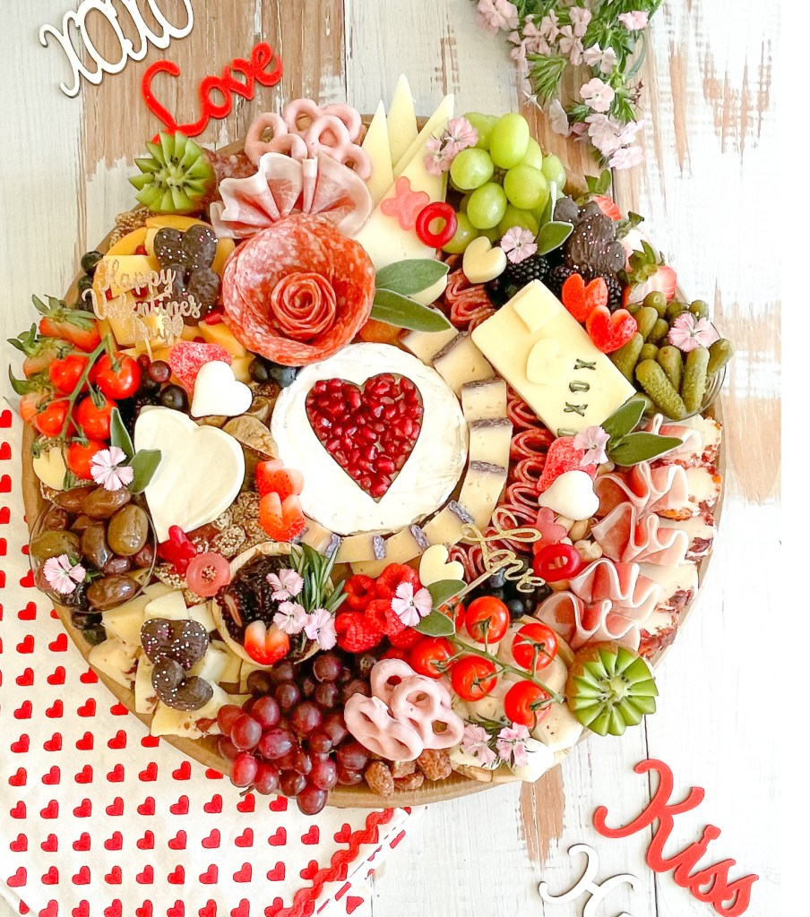 Dessert boards: mixed board on tabletop