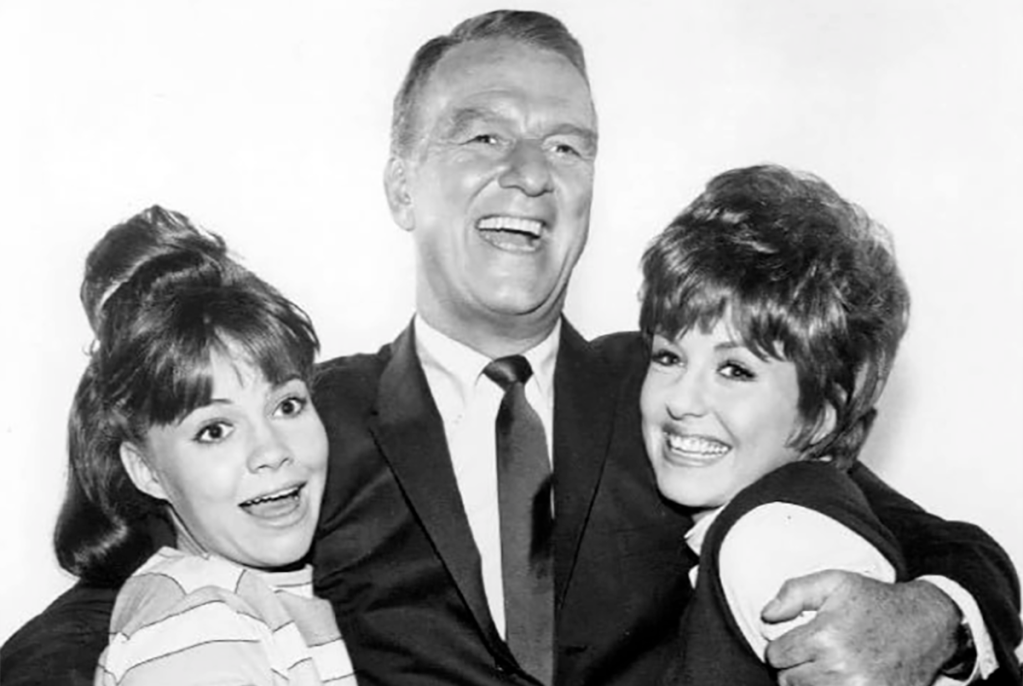 Gidget TV show cast: Sally Field, Don Porter and Betty Conner, 1965