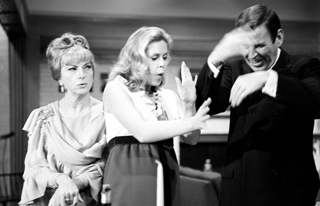 Agnes Moorehead, Elizabeth Montgomery and Paul Lynde in a 1965 episode of Bewitched