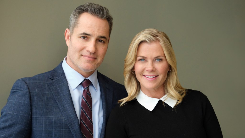 Alison Sweeney, Victor Webster, 2024