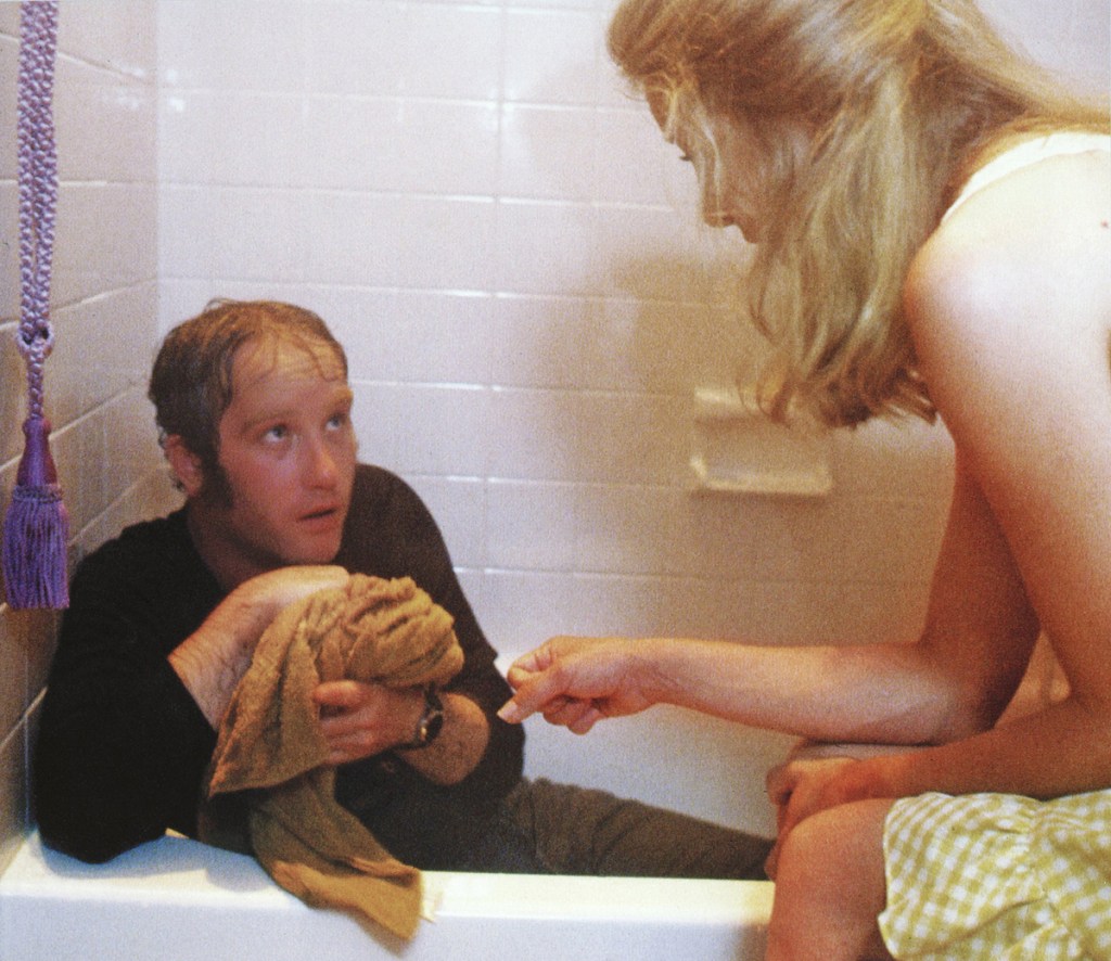 Ronnie Neary (Teri Garr) finds her husband Roy (Richard Dreyfuss) suffering what seems to be a nervous breakdown in the bathtub in 1977's Close Encounters of the Third Kind
