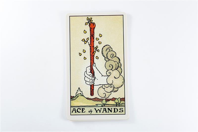 Relationship tarot spread: The ace of wands 