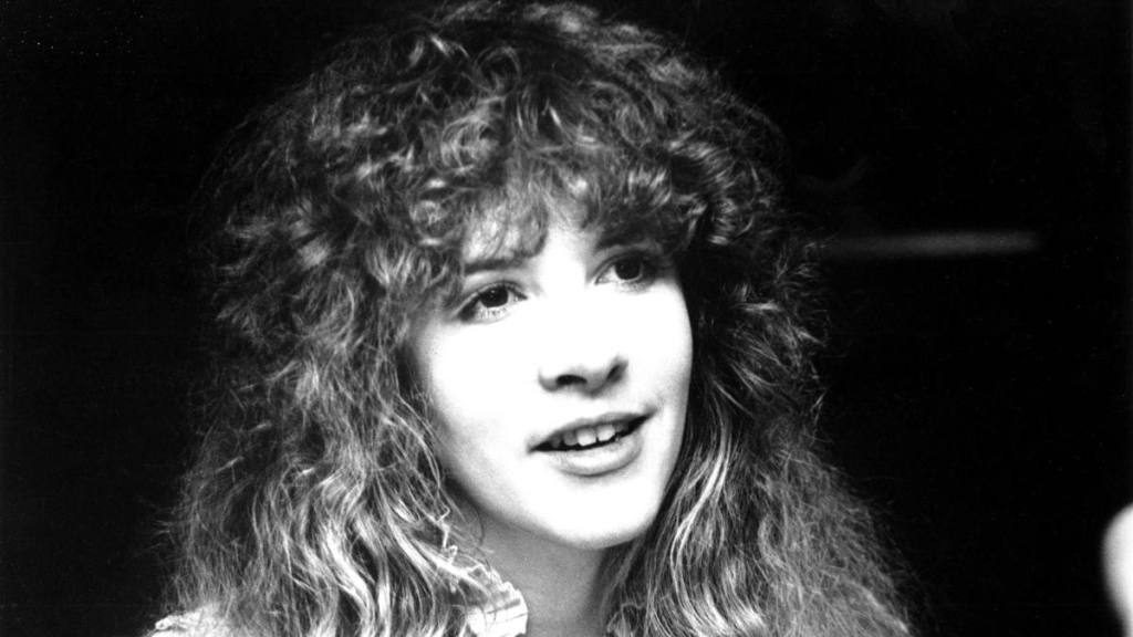 Stevie Nicks young in 1974