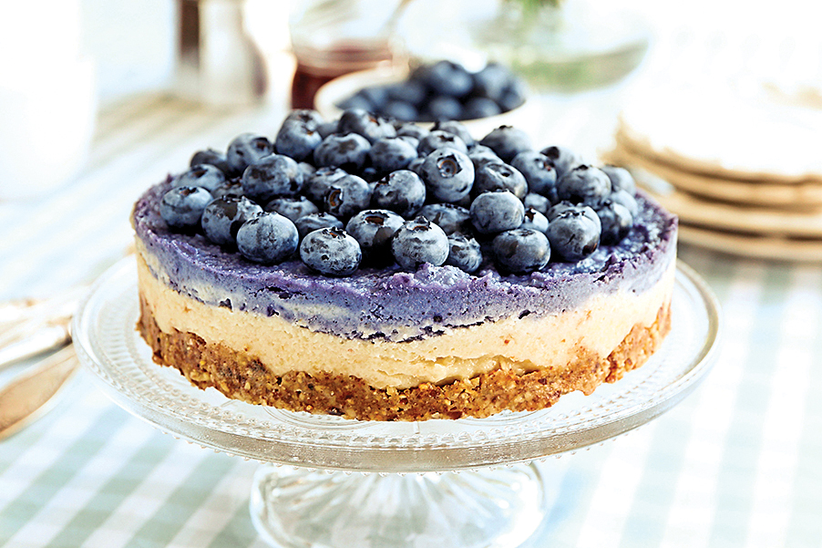 Mother's Day Ideas: Berry Signature Cocktail