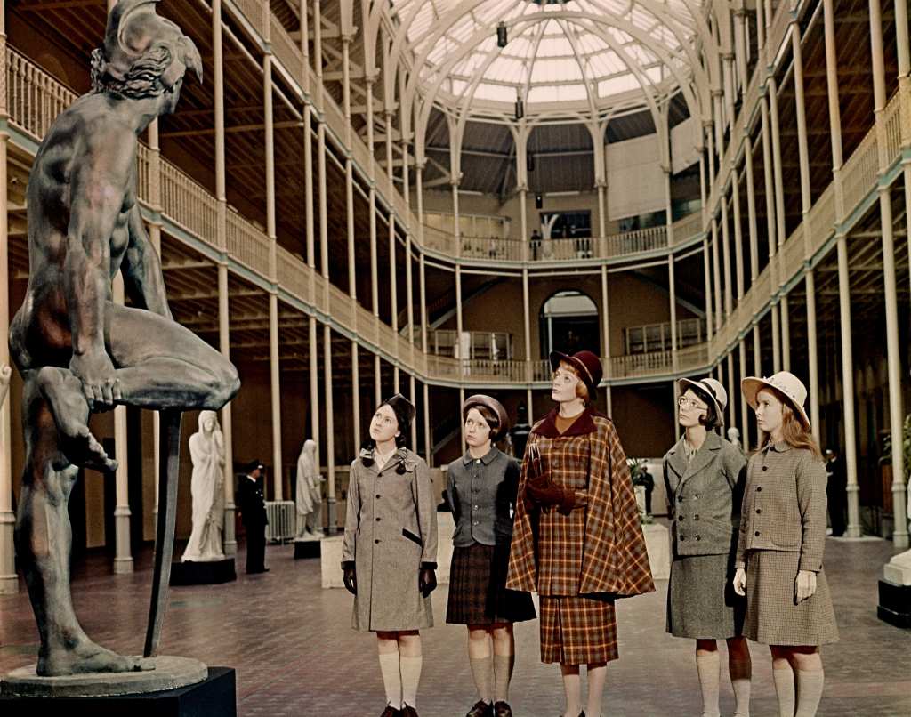 Jane Carr, Shirley Steedman, Maggie Smith, Pamela Franklin and Diane Grayson, The Prime of Miss Jean Brodie, 1969 