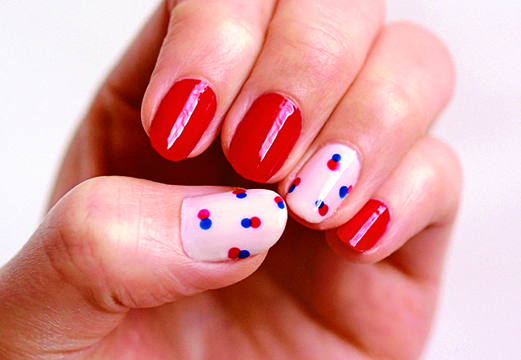 red and blue nails