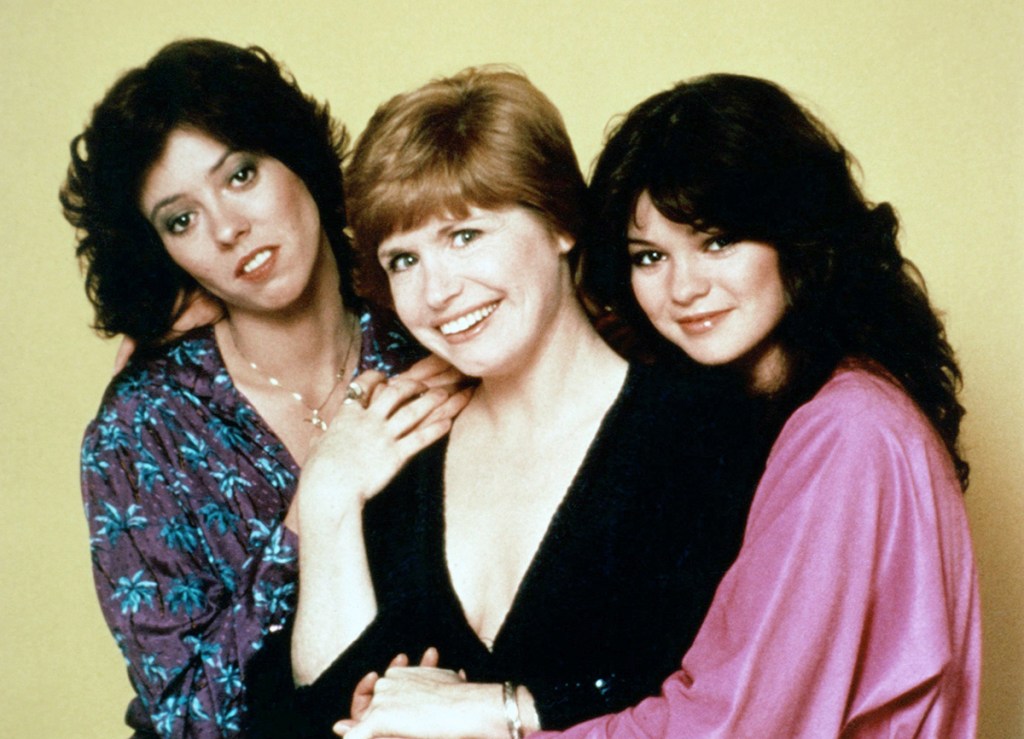 Mackenzie Phillips, Bonnie Franklin and Valerie Bertinelli in One Day at a Time, 1977: TV Moms