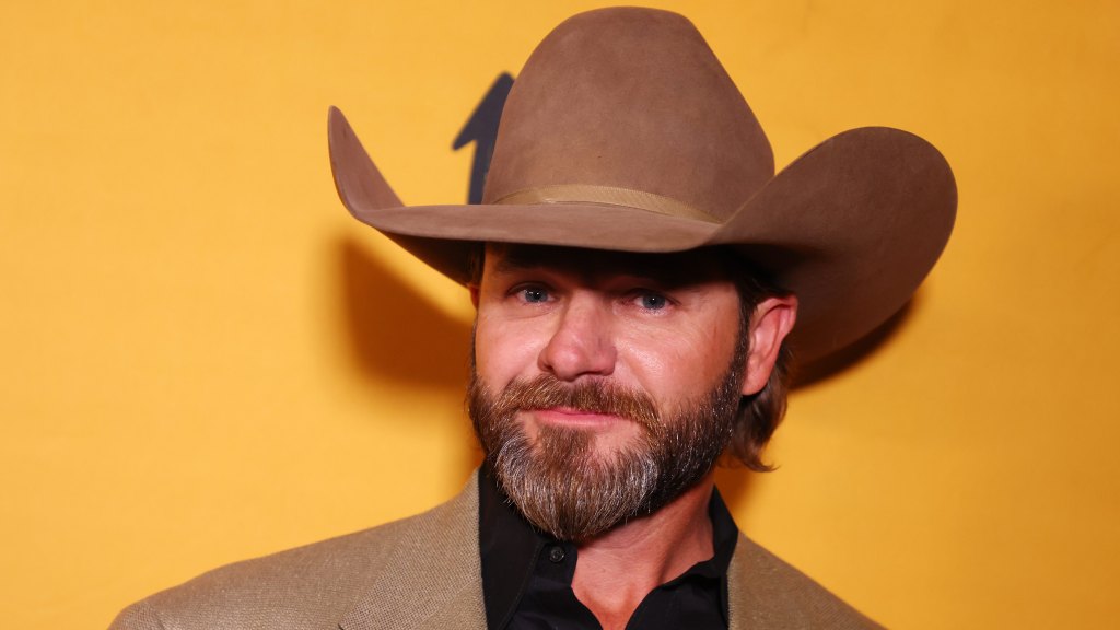 Ethan Lee, 2022,  'Yellowstone' cowboys