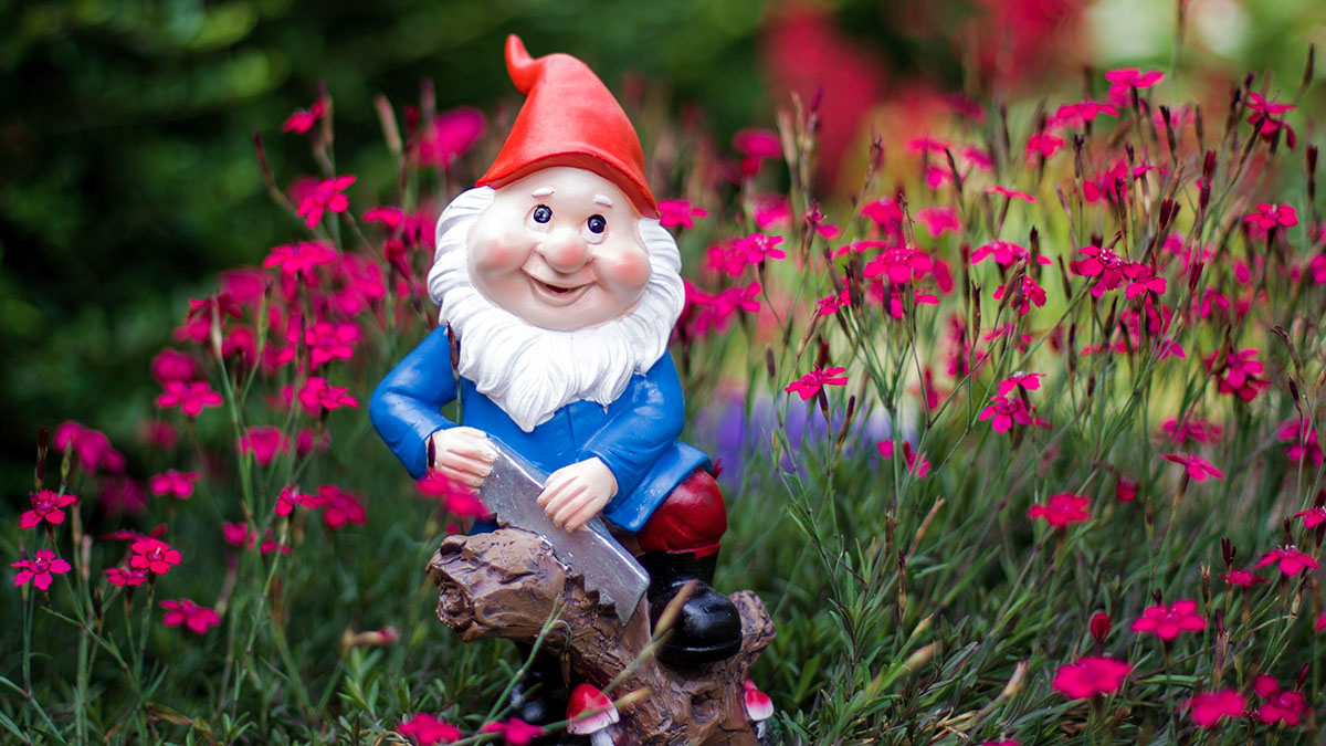 Gnome On Holiday - With Sunglasses Comical Garden Decor – Prezents