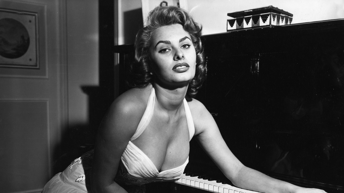 Sophia Loren Through The Years Woman's World