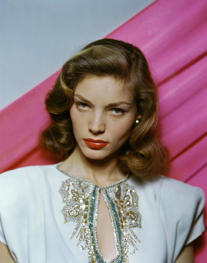 1944'te aktris Lauren Bacall'ın portresi