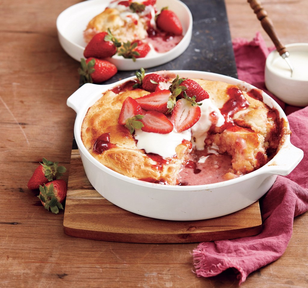 Strawberry biscuit bake