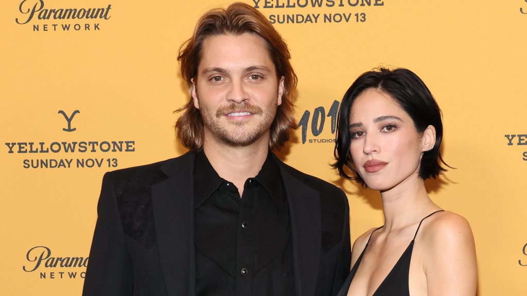 Luke Grimes and Kelsey Asbille, 2022