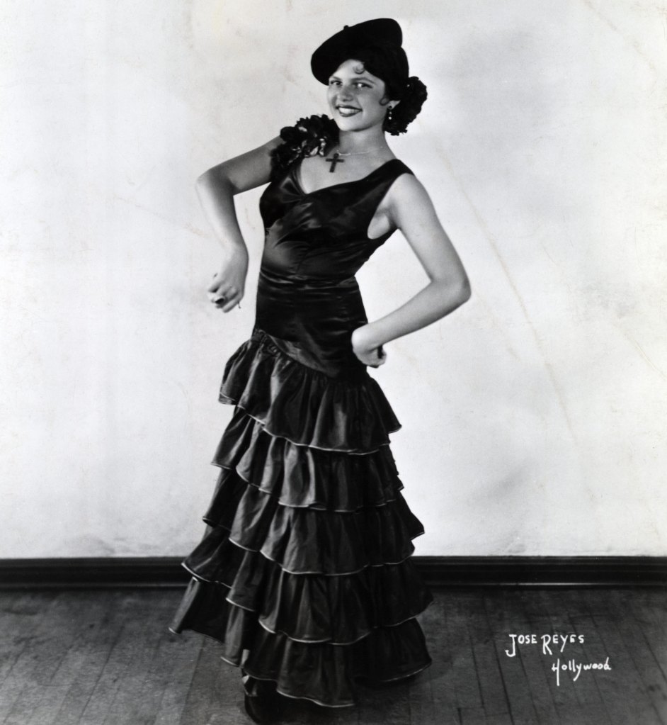girl dancing