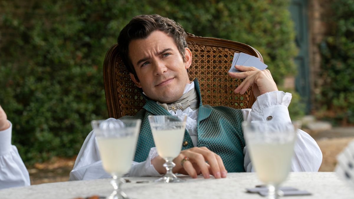 Luke Thompson in season 3 of 'Bridgerton' (2024)