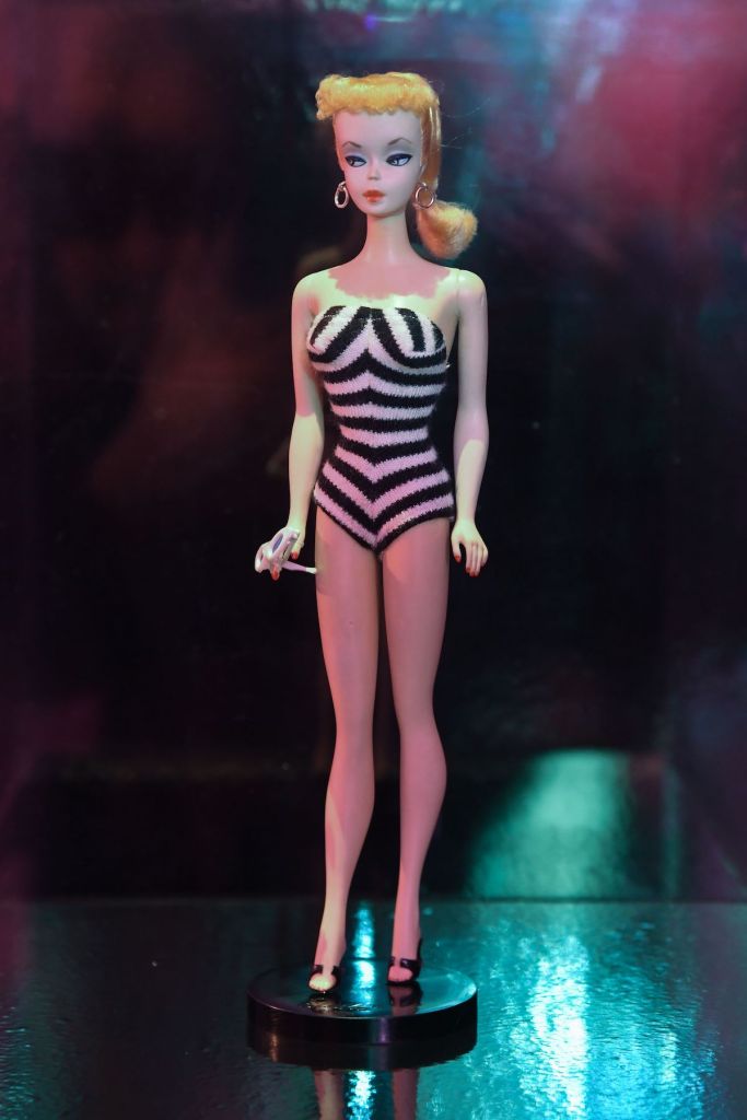 1959 Barbie bebek