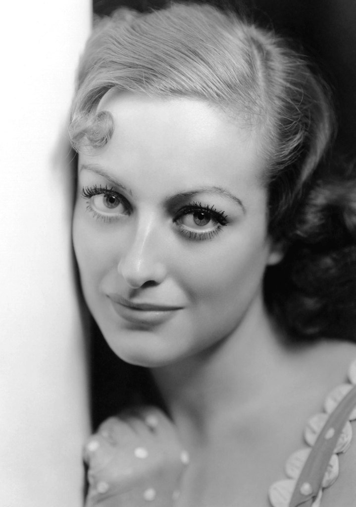 Joan Crawford in 1932