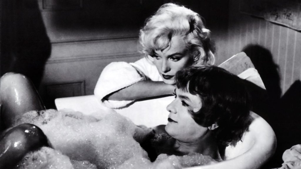 Tony Curtis and Marilyn Monroe in ‘Some Like it Hot’ (1959)