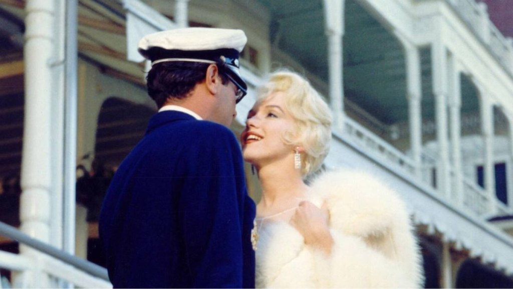 Tony Curtis and Marilyn Monroe in ‘Some Like it Hot’ (1959)