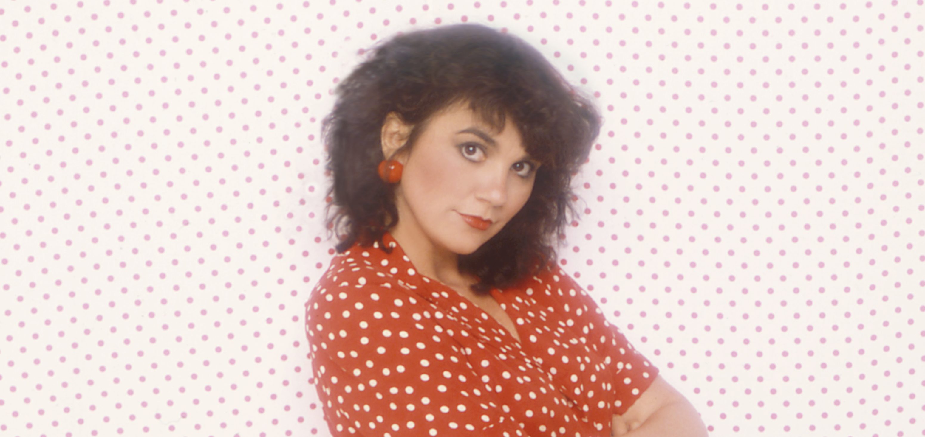 woman smiling; linda ronstadt greatest hits