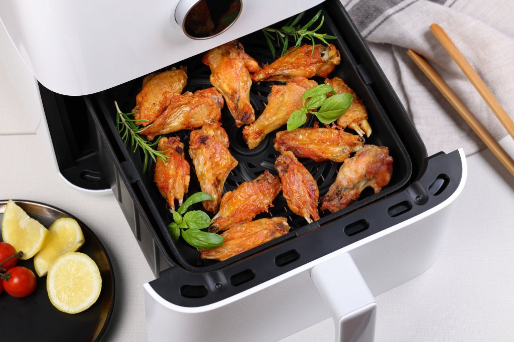 chicken wings in air fryer basket
