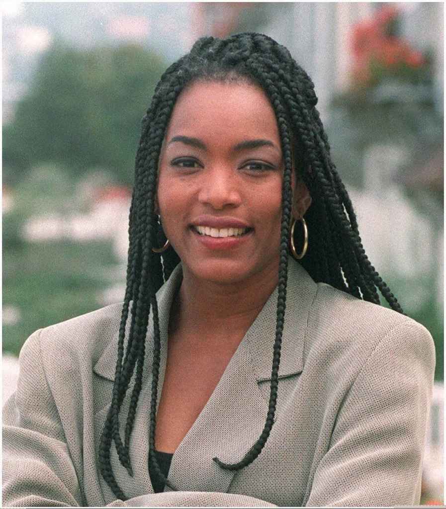 Angela Bassett, 1993