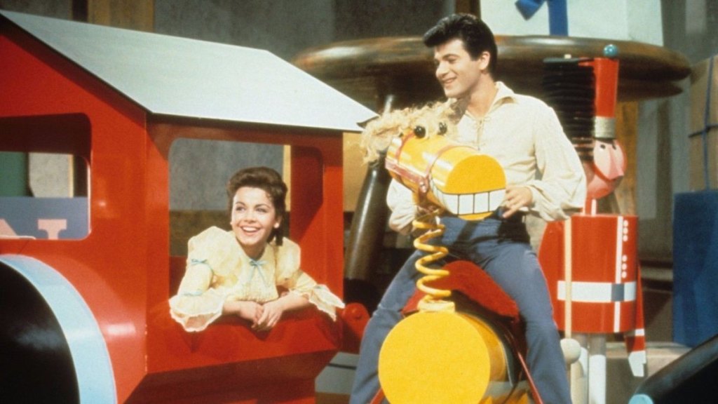 Tommy Sands and Annette Funicello in ‘Babes in Toyland’ (1961)