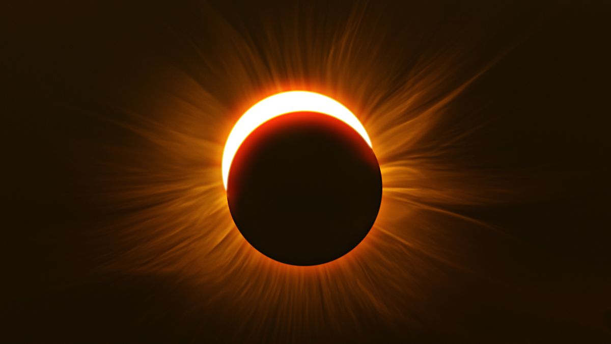 Solar eclipse August 21, 2017 at 1:15pm from Wisconsin, USA 85% Coverage