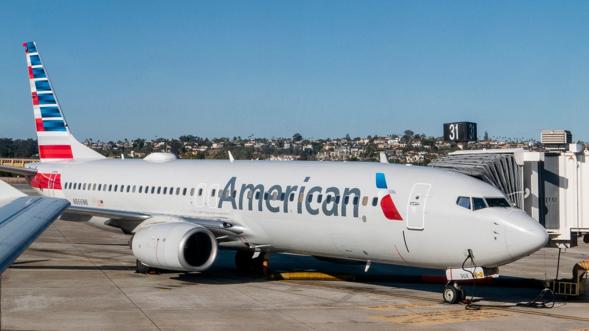An American Airlines plane