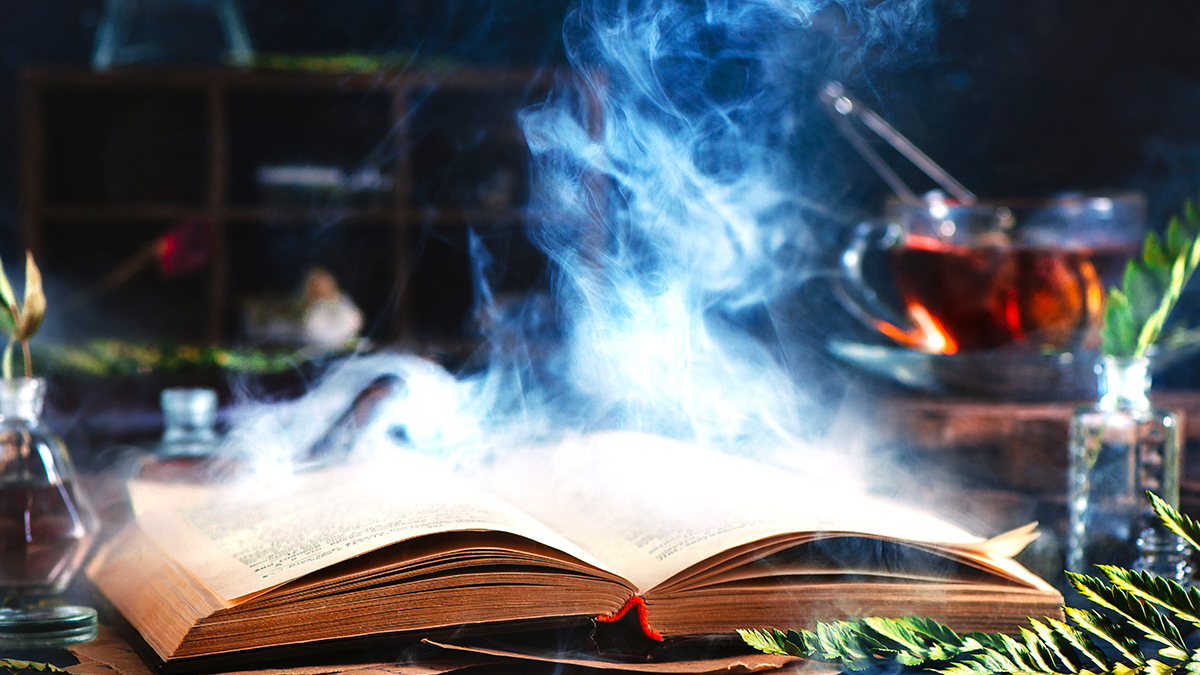 Mystery Romance Books: 10 Spooky-Sweet Reads - Vimarsana News