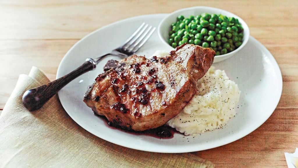 Sample dinner_ Old-fashioned meat & potatoes  