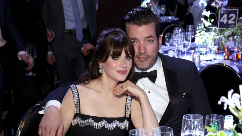 Zooey Deschanel and Jonathan Scott in 2024
