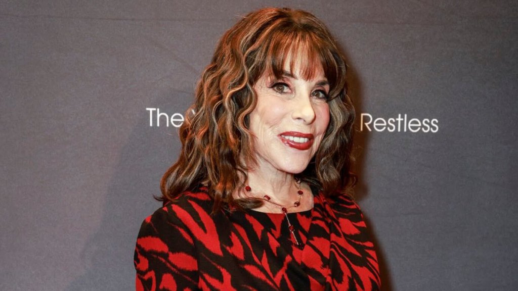 ‘Y&R’ star Kate Linder remembers the Masquerade Ball and Jeanne Cooper