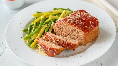 Cheesy meatloaf as part of a guide on how to determine its internal temp.