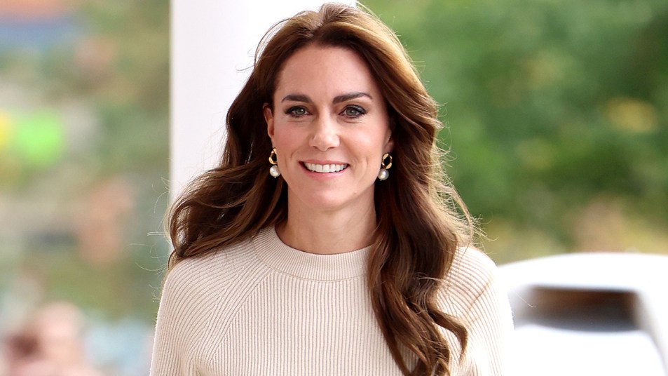 Photo of Kate Middleton smiling and with flawless skin. Her skin care secret is to use collagen serum
