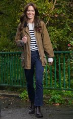 Best Barn Jackets for Women: 11 Affordable Options | Woman's World
