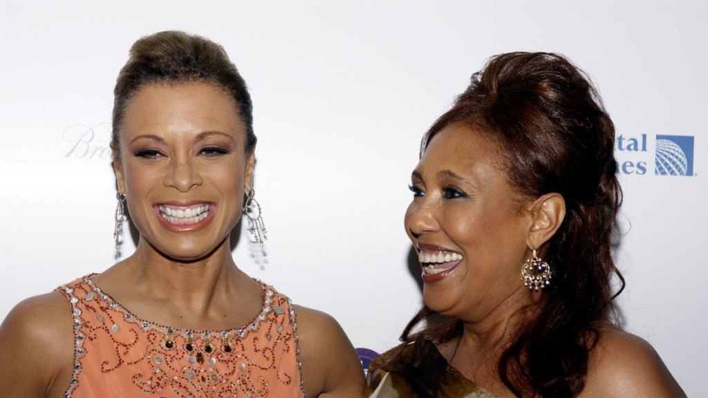‘Half & Half’ alums Pettiford and Hopkins tease their ‘Y&R’ reunion