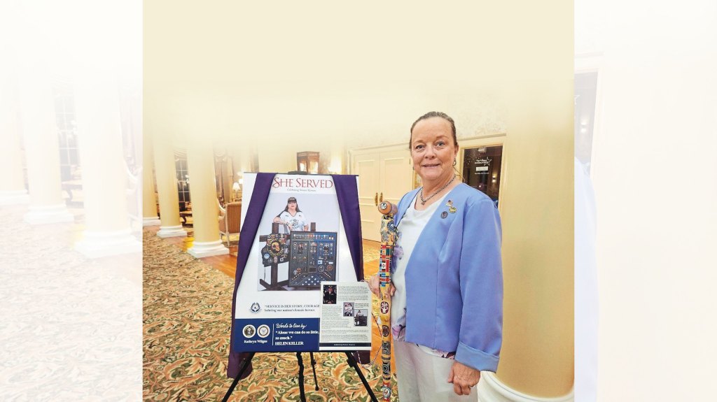 Kathryn, a former combat nurse, received Oscar’s 1,000th cane