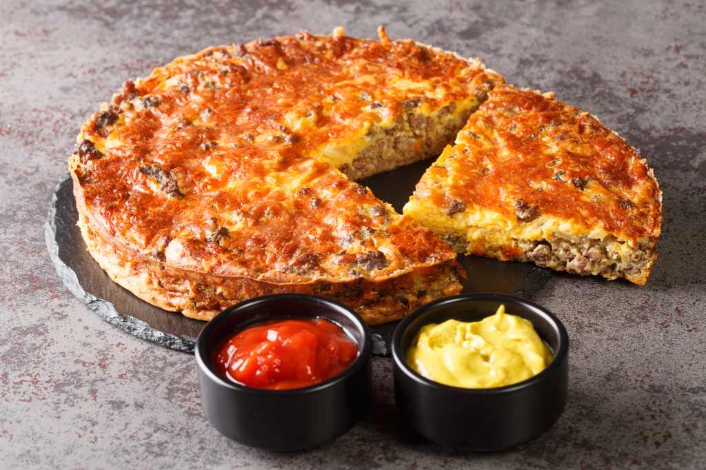 A recipe image for the Pioneer Woman's cheeseburger pie